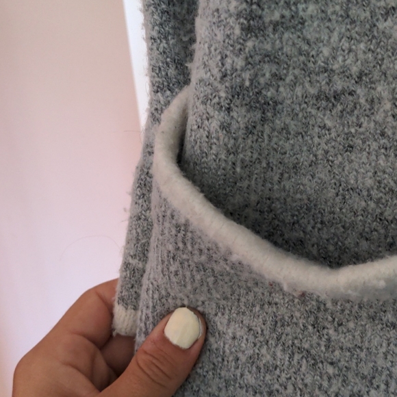 ROOLEE (hem and thread) Grey coat/cardigan - Picture 3 of 3